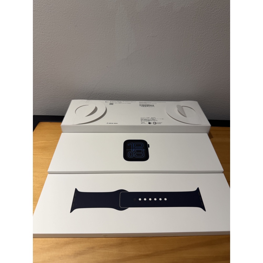 Apple Watch 9 45mm 午夜🔋100%│原廠電池│外觀99成新│盒配齊全│☁️好物雲3C-細節圖5