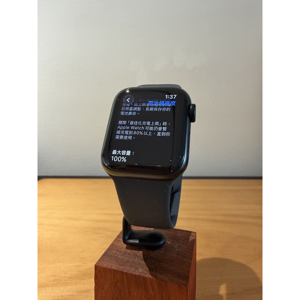 Apple Watch SE3 40mm 午夜🔋100%⛑️保固-2027/02│原廠電池│外觀95新│有盒配│-細節圖2