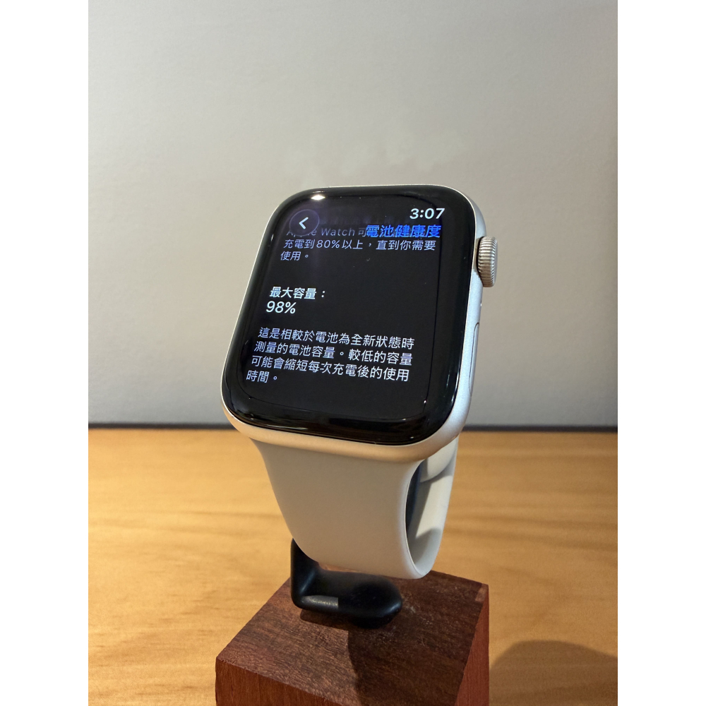 Apple Watch SE3 44mm 星光🔋98%⛑️保固-2026/11│原廠電池│螢幕無傷│外觀95新│-細節圖2