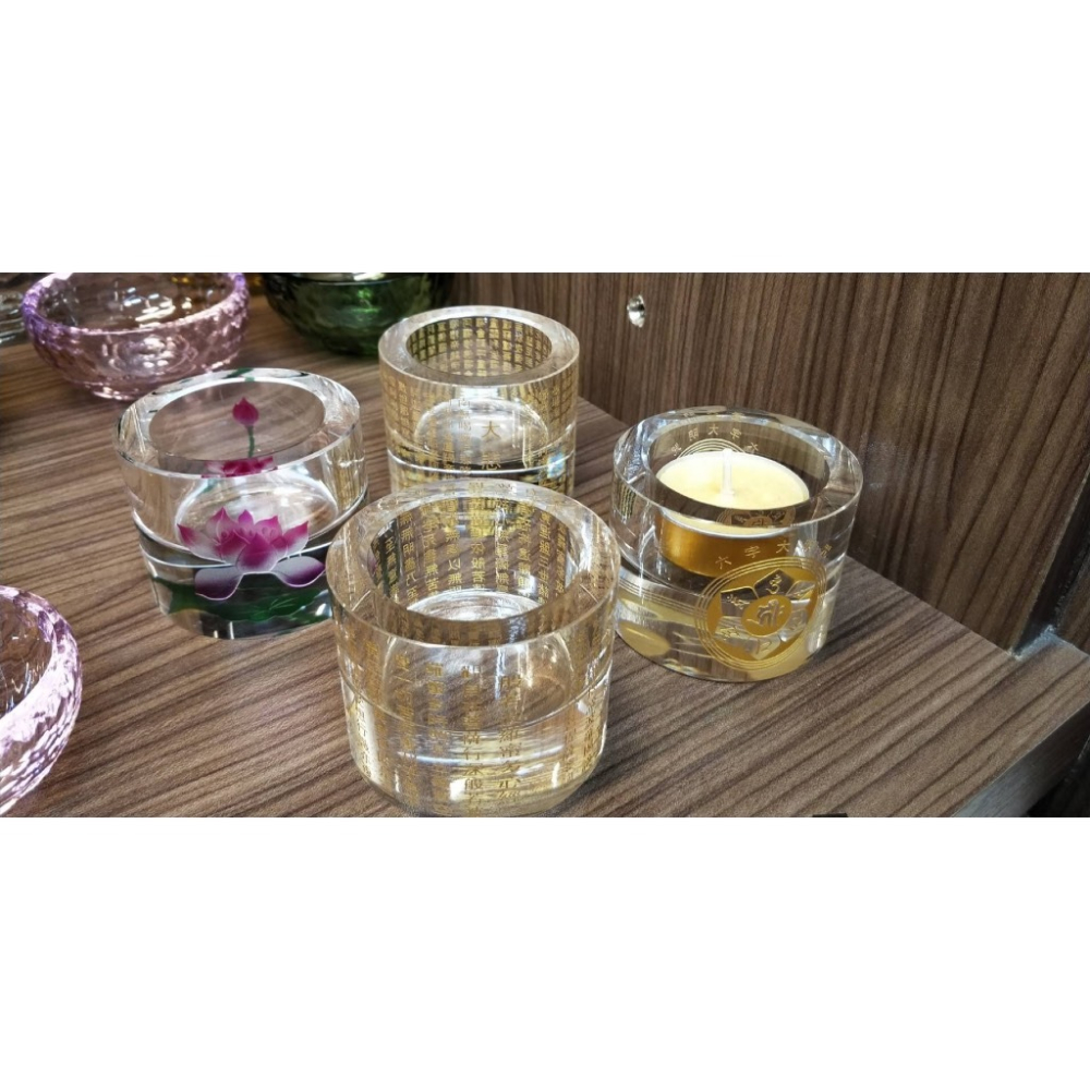 現貨供應 弘喧 圓形 水晶 玻璃 燈座 供佛 酥油 佛燈 佛前 心經 大悲咒 荷花 燭台 六字大明咒 防風 供燈 法會-細節圖2
