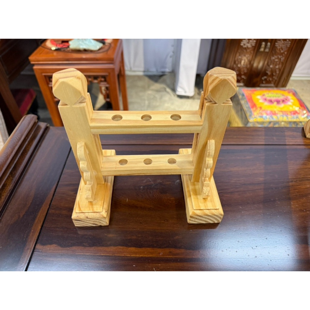 現貨供應 弘喧 令旗座 內五營 五營座 實木法器 五營旗 營頭 寶劍 令牌 木製 王令 兵器架 進香旗 五營斗 佛具-細節圖2