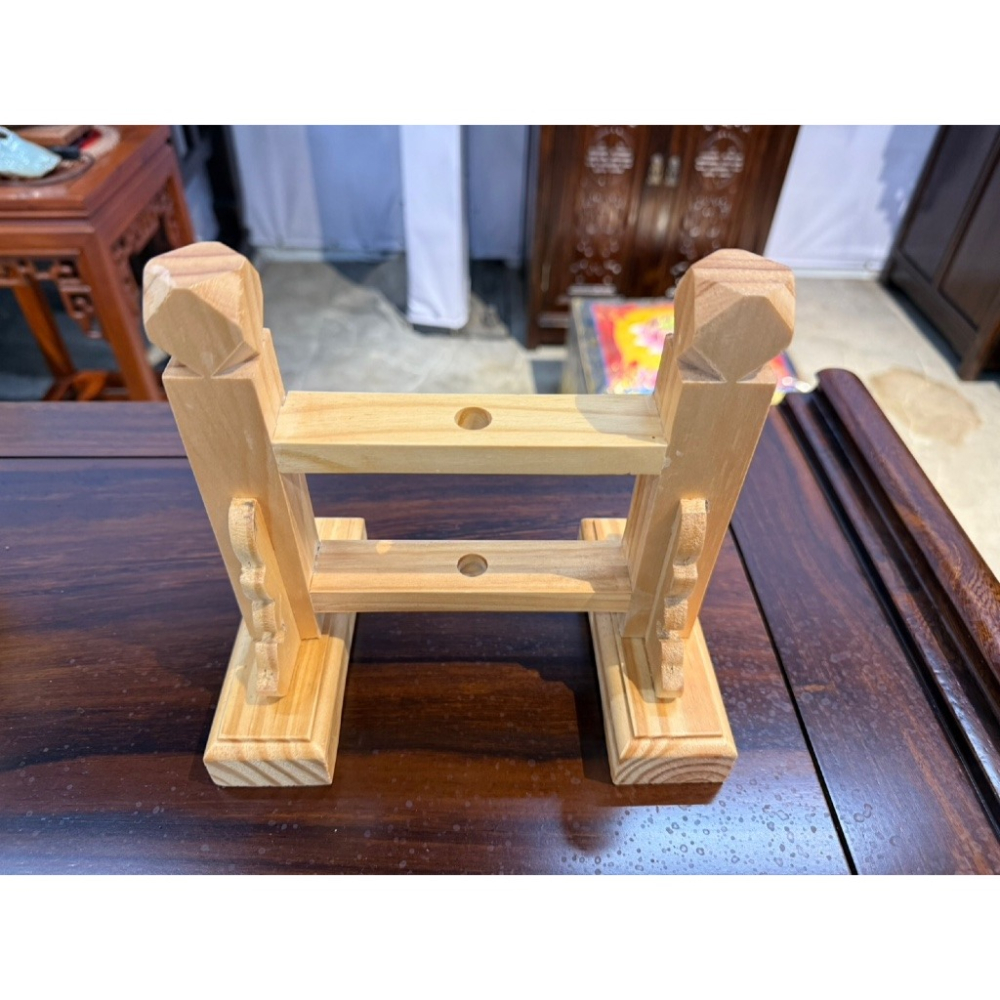 現貨供應 弘喧 令旗座 內五營 五營座 實木法器 五營旗 營頭 寶劍 令牌 木製 王令 兵器架 進香旗 五營斗 佛具-細節圖3