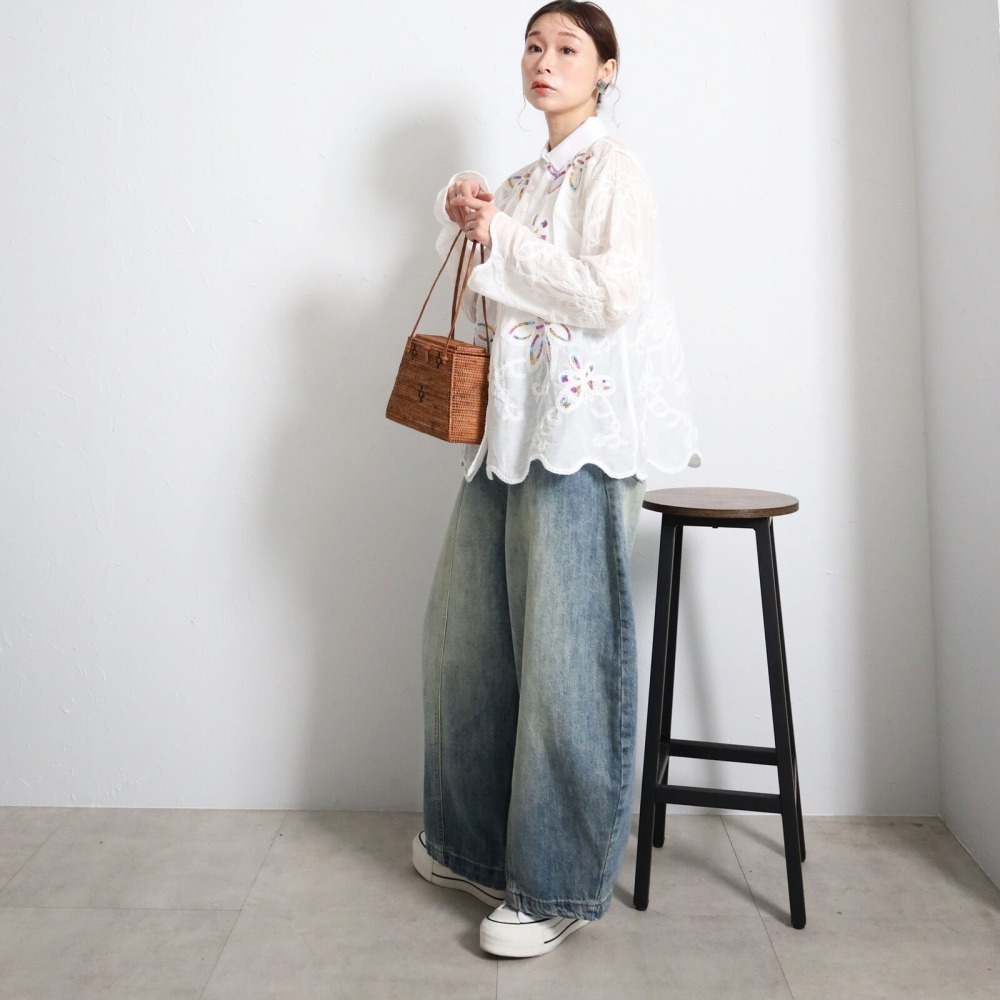 BRILLANTE Osaka 閃耀七彩亮片刺繡襯衫：100%純棉透氣質感・精緻環形花卉圖案・2026春夏新品-細節圖3