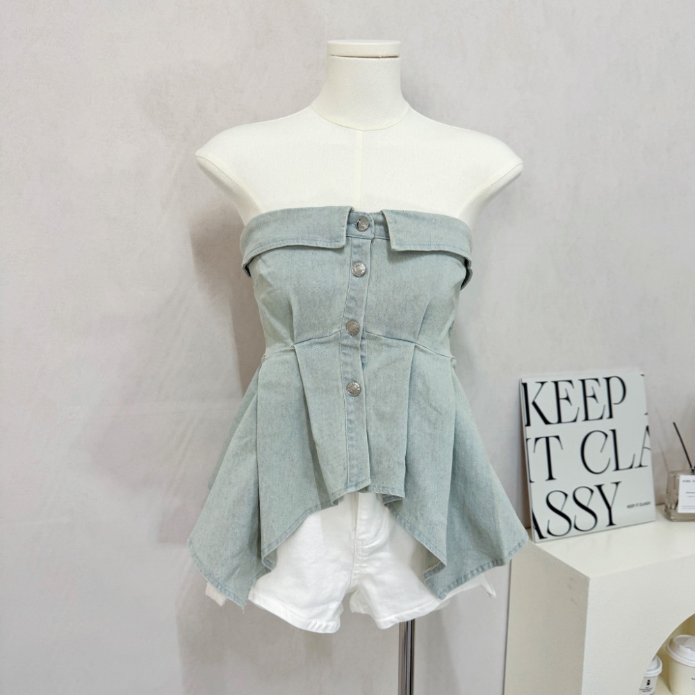 現貨出清！C002【傘擺牛仔上衣+挖角圓弧短褲套裝】-細節圖4