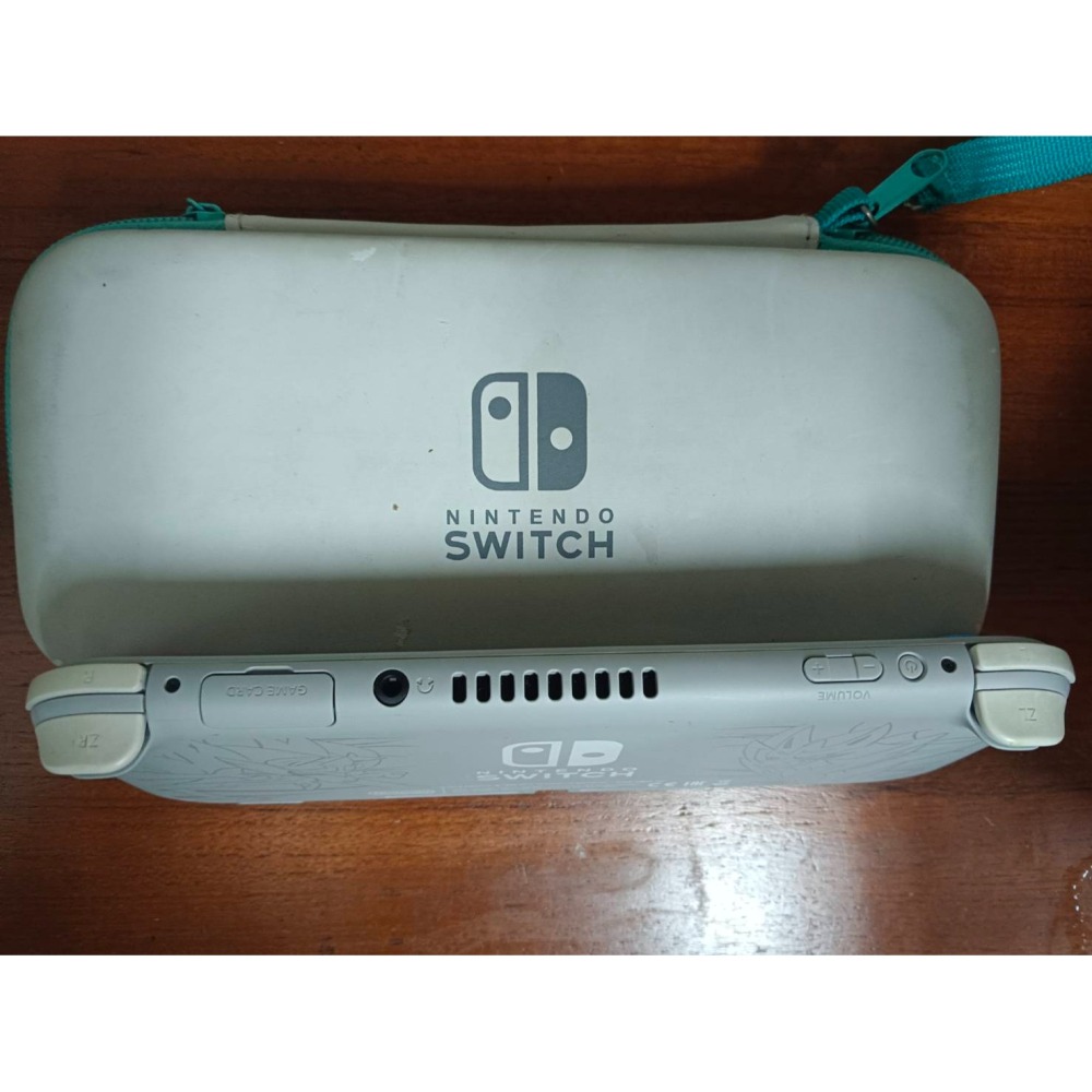 冰犽二手 Switch lite 劍盾版主機-細節圖7