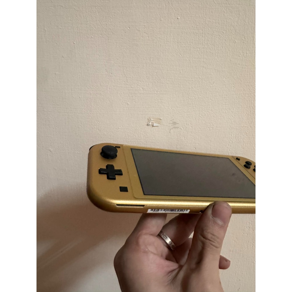 NS 冰犽 二手Switch lite 海拉魯主機有盒  已貼玻璃貼 含一個收納包-細節圖3