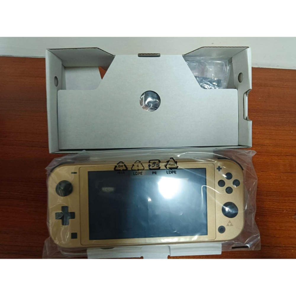 NS 冰犽 二手Switch lite 海拉魯主機有盒  已貼玻璃貼 含一個收納包-細節圖7