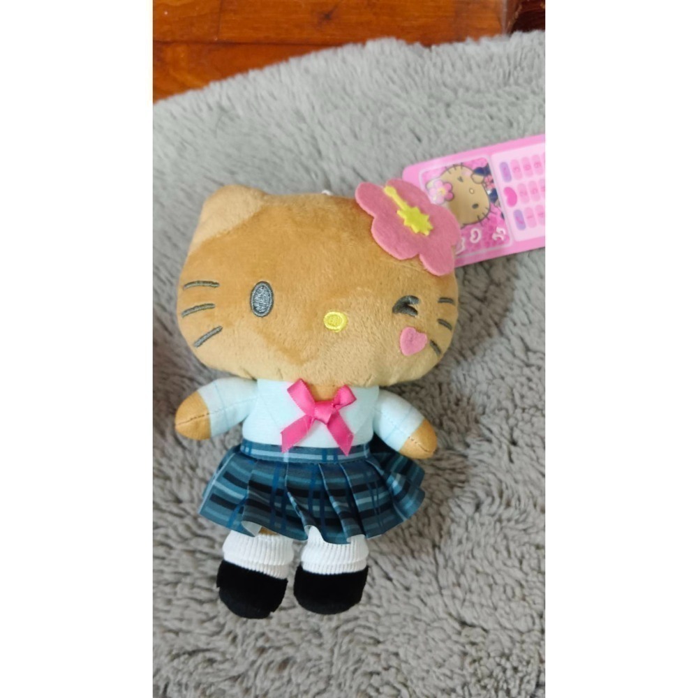正版日本限定長腿長腿Hello Kitty  吉伊卡哇娃娃吊飾襪子 飛驒/溫泉限定  三麗鷗/角落生物貼紙 賠本出清-規格圖2