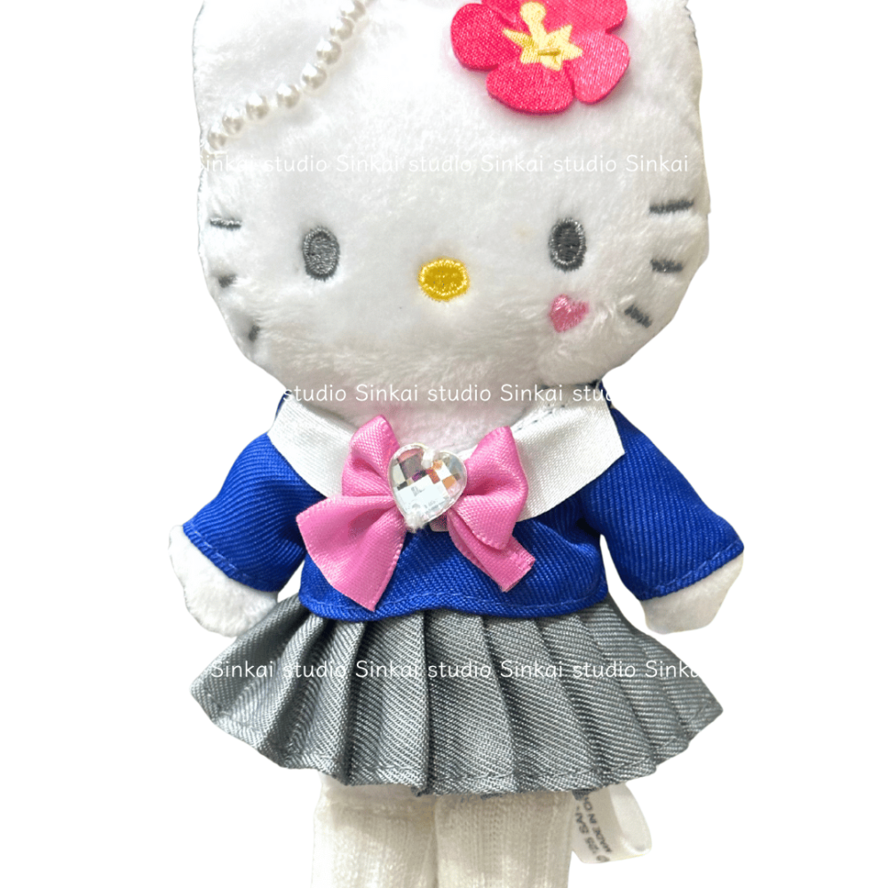 芯楷本舖【台灣現貨】日本限定 正品代購 高校制服 長腿 kitty 黑皮 登山扣 玩偶吊飾-細節圖4