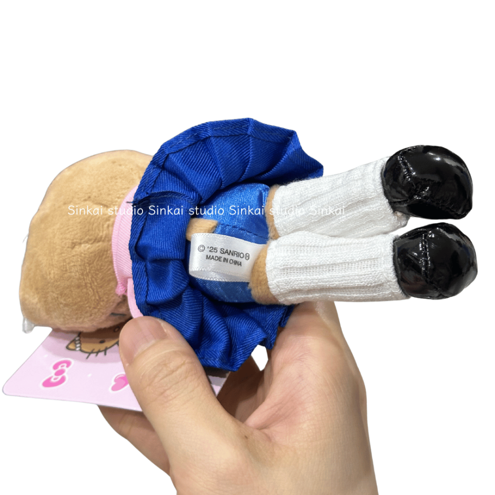 芯楷本舖【台灣現貨】日本限定 正品代購 高校制服 長腿 kitty 黑皮 登山扣 玩偶吊飾-細節圖9