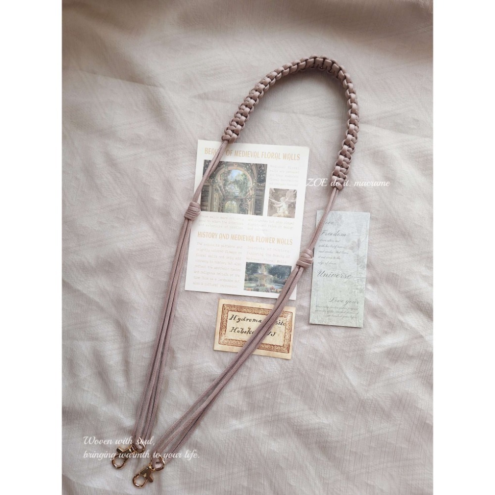 13帶點粉的淺卡其