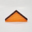橙色+咖啡色三角屋頂