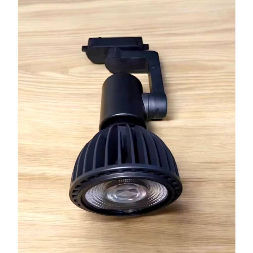 新一代24W+植物燈，加軌道燈座