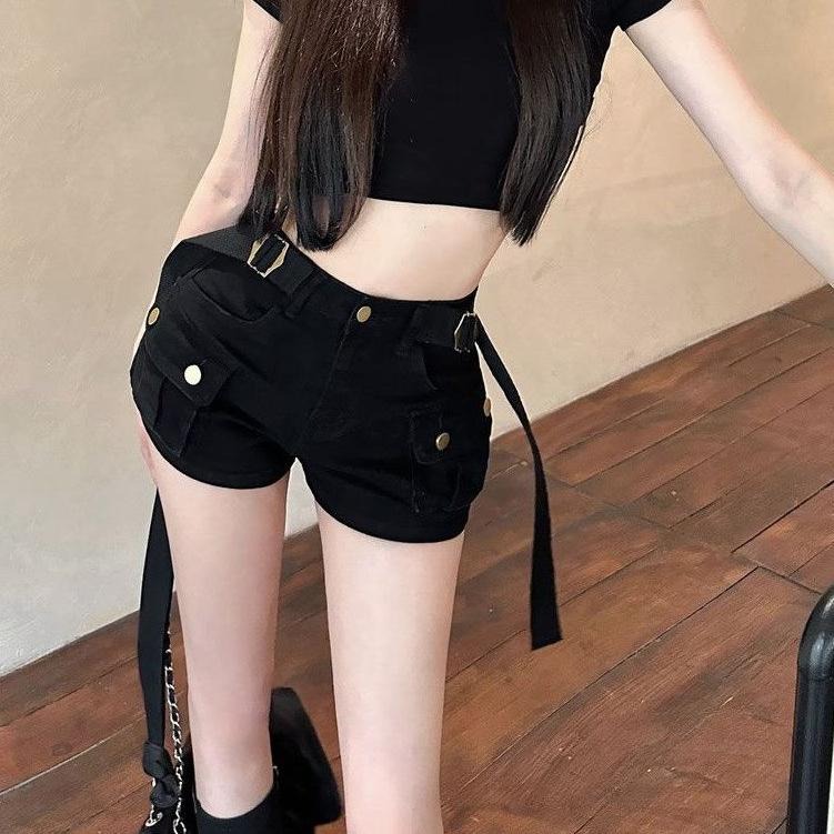 【RENA小舖 台灣現貨每天出】辣妹駕到!超彈設計款工裝牛仔短褲/寬鬆/百搭/時尚/皮帶設計/工裝褲【R22020】-細節圖4