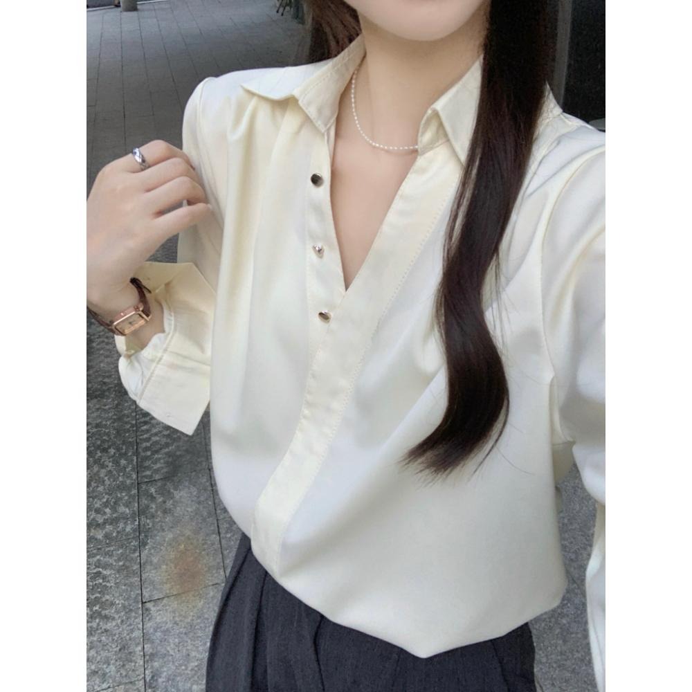 【RENA小舖 台灣現貨每天出】法式慵懶 氣質V領通勤休閒百搭襯衫【R22028】-細節圖7