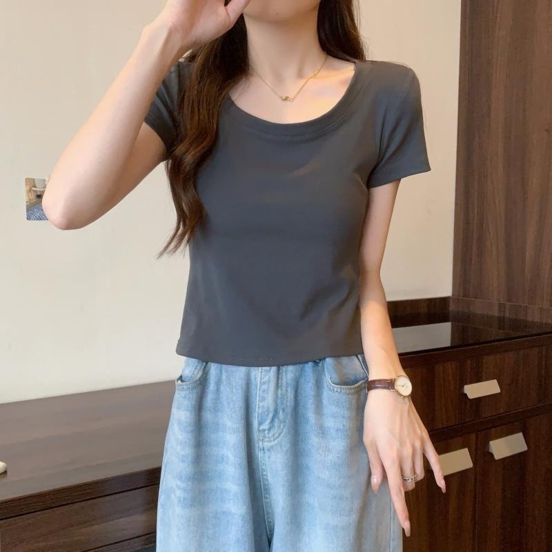 【RENA小舖 台灣現貨每天出】夏季純棉短袖/大圓領T恤/素色純棉/顯瘦上衣/U領短袖/素色T恤【R21920】-細節圖2