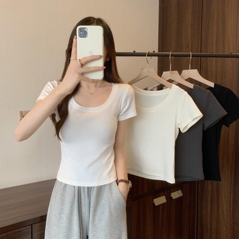 【RENA小舖 台灣現貨每天出】夏季純棉短袖/大圓領T恤/素色純棉/顯瘦上衣/U領短袖/素色T恤【R21920】-細節圖5