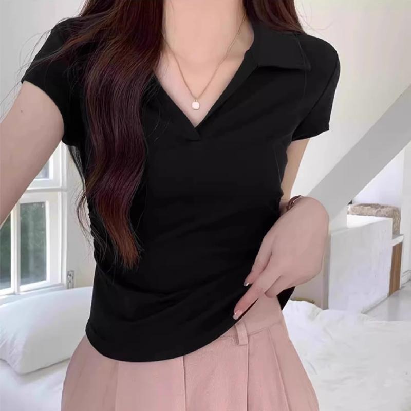 【RENA小舖 台灣現貨每天出】韓版氣質短袖/POLO短袖上衣/簡約素色短T/修身V領/休閒/春夏【R21924】-細節圖4