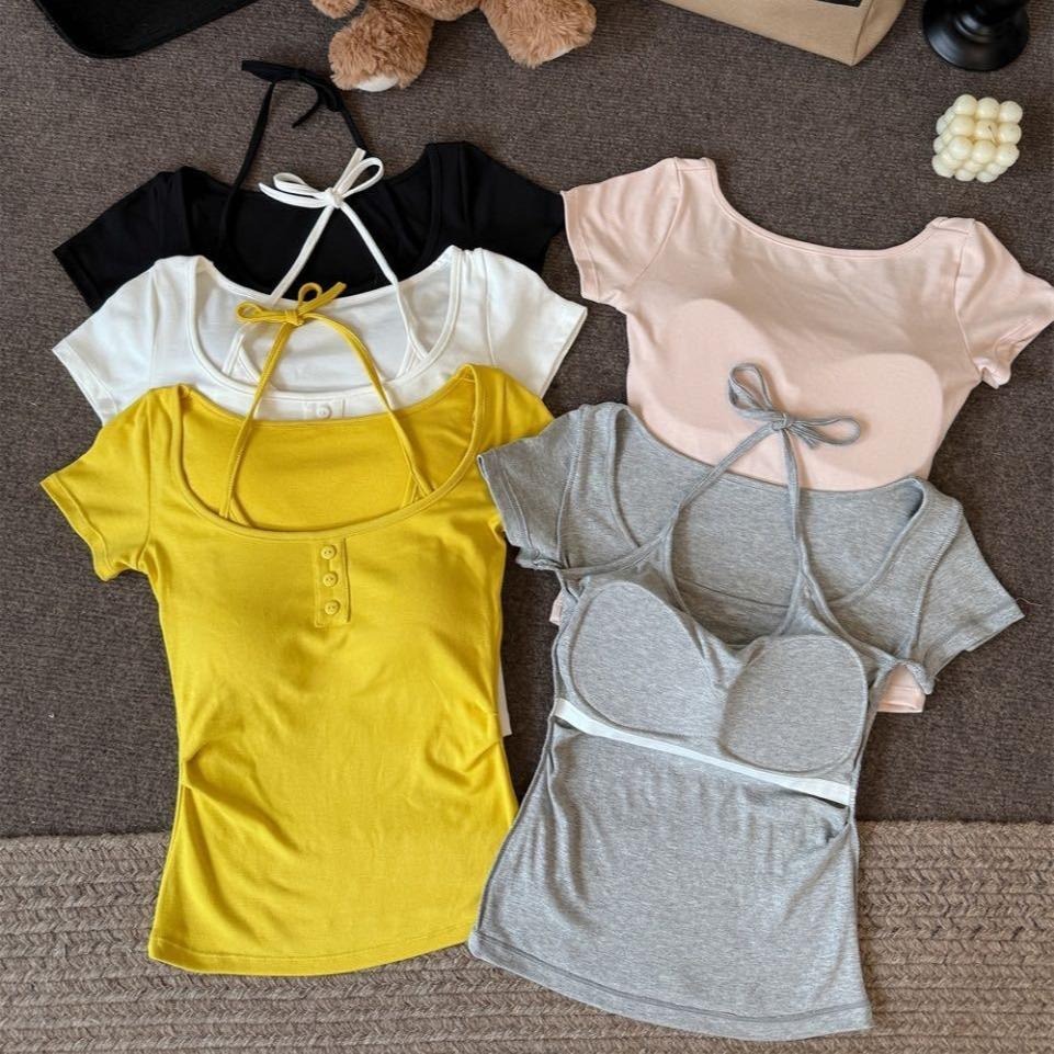 【RENA小舖 台灣現貨每天出】假兩件上衣/方領短袖/掛脖短袖/自帶胸墊/修身顯瘦/夏季必備【R22005】-細節圖8