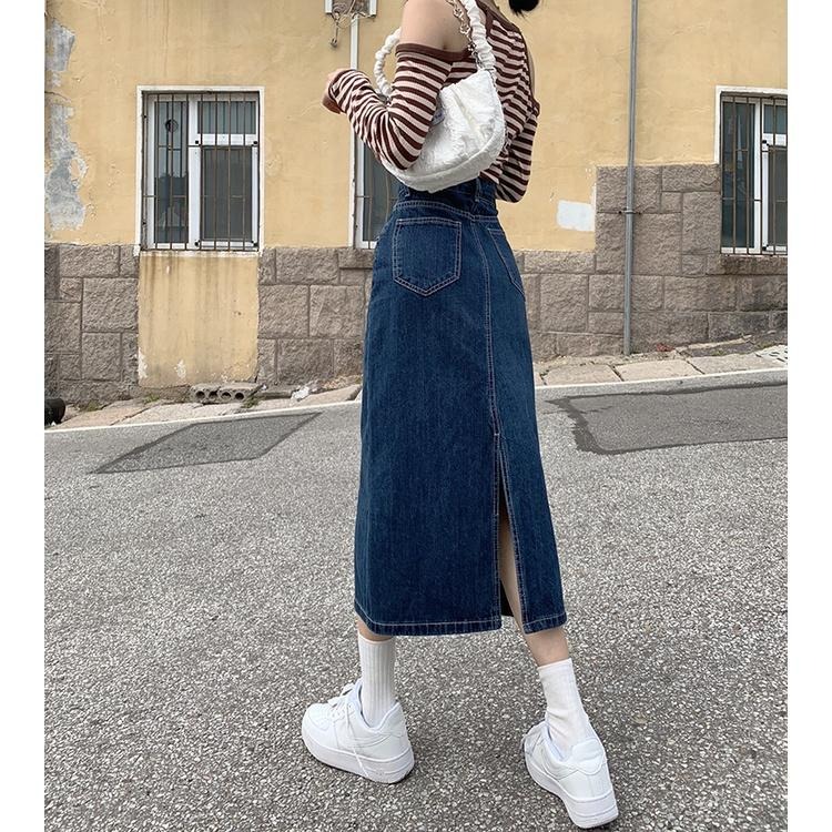 【RENA小舖 台灣現貨每天出】鬼馬少女🤯｜復古開衩牛仔半身裙_/百搭/包臀/高腰/裙子/牛仔裙【R19433】-細節圖5