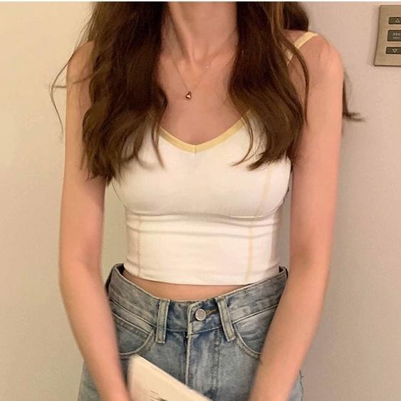 【RENA小舖 台灣現貨每天出】韓風簡約舒適運動美背V領修身顯瘦明線打底裹胸小吊帶背心【R19839】-細節圖8