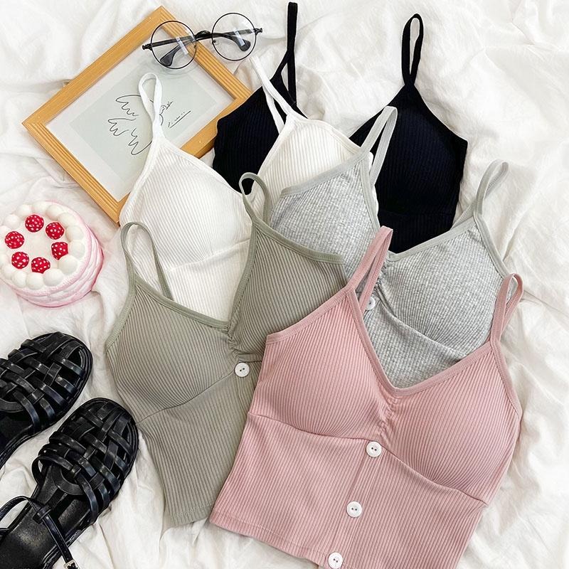 【RENA小舖 台灣現貨每天出】春夏款純色螺紋棉性感V領美背百搭紐扣短款彈力修身吊帶背心【R19940】-細節圖5