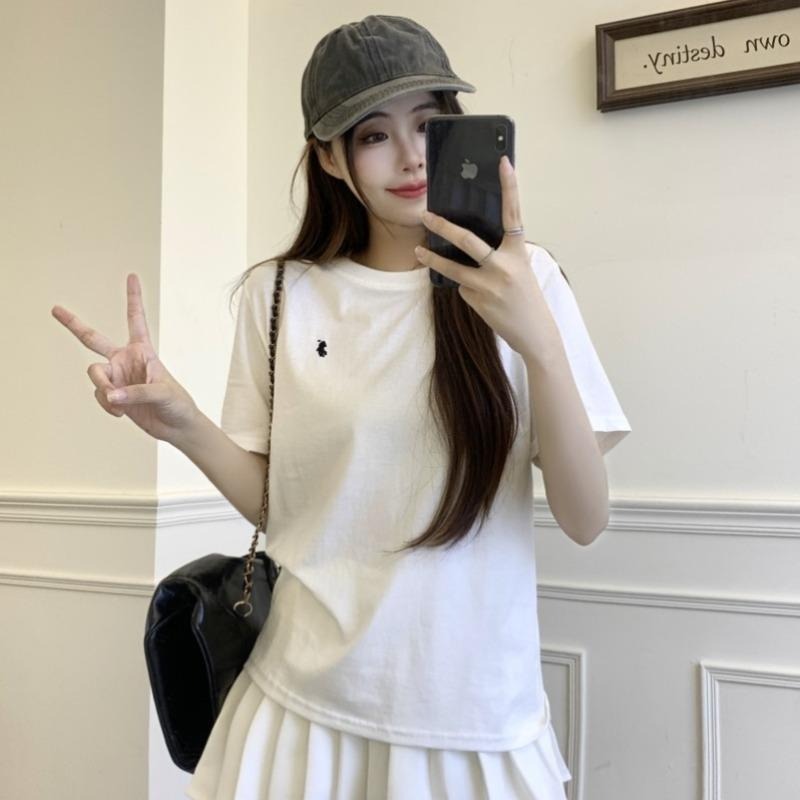 【RENA小舖 台灣現貨每天出】純棉圓領短袖/簡約短T/刺繡小馬/純棉T恤/修身/休閒/春夏/韓版【R21929】-細節圖5