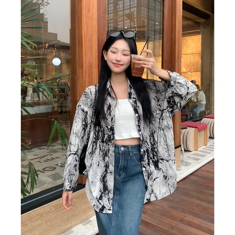 【RENA小舖 台灣現貨每天出】復古水墨長袖襯衫/長袖上衣/寬鬆/襯衫/復古/中式/海邊/夏天【 R21737】-細節圖5