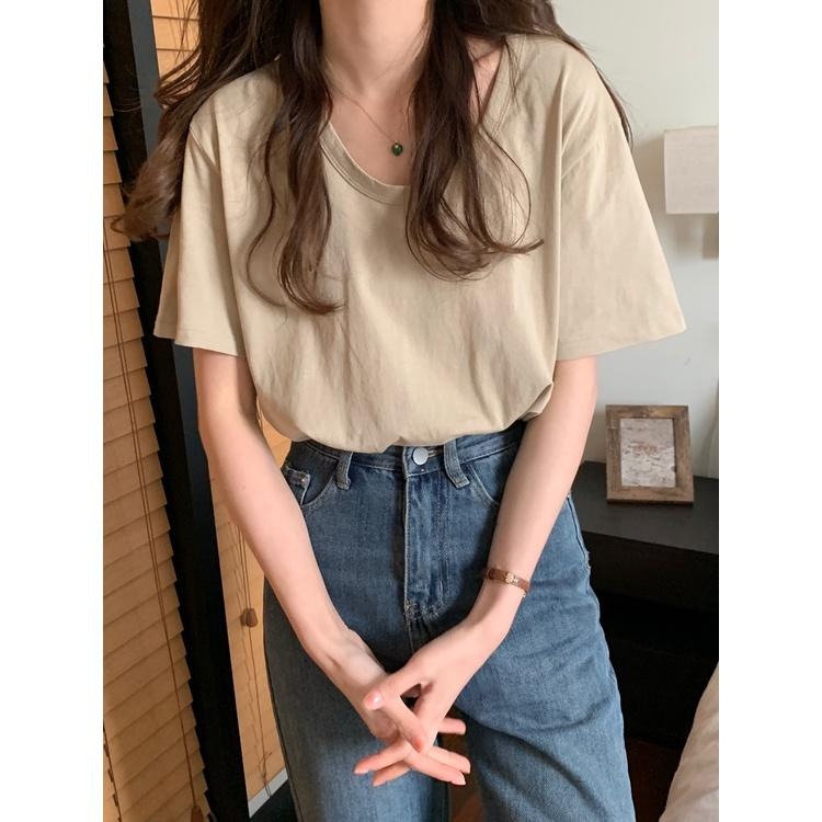 【RENA小舖 台灣現貨每天出】U領修身正肩短袖T恤/簡約/基本款/純棉/素色/韓系/顯瘦/休閒【R20131】-細節圖2