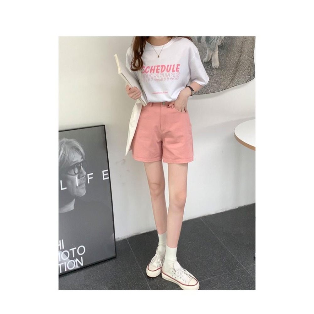 【RENA小舖 台灣現貨每天出】多巴胺穿搭夏季復古休閒短褲/短褲/休閒短褲/顯腿長/糖果色【R18413】-細節圖5