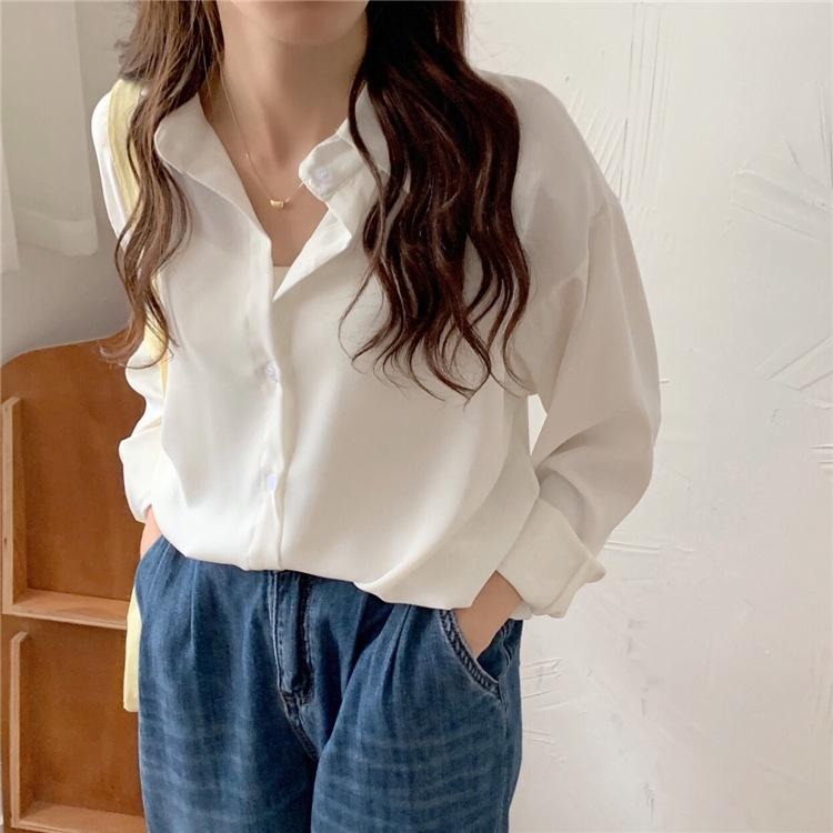 【RENA小舖 台灣現貨每天出】可鹹可甜girl  純色長袖襯衫_翻領/顯瘦/襯衫/襯衣/長袖上衣【R21082】-細節圖5