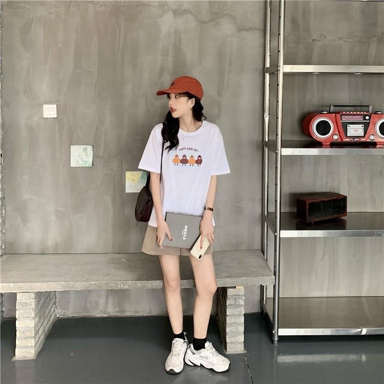 【RENA小舖 台灣現貨每天出】夏日趣味卡通字母印花短袖圓領上衣_春夏/簡約/舒適/圓領/T恤上衣【R18018】-細節圖8