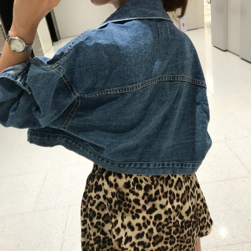 【RENA小舖 台灣現貨每天出】活力女孩必備🔅｜復古牛仔外套_/百搭/短款/牛仔外套【R11832】-細節圖9