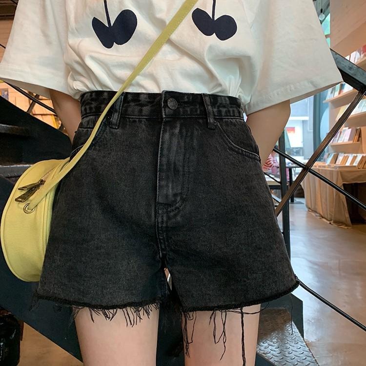 【RENA小舖 台灣現貨每天出】小開衩撕邊牛仔短褲_顯瘦/休閒/百搭/短褲/牛仔褲【R12458】-細節圖9