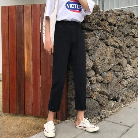 【RENA小舖 台灣現貨每天出】大學生基礎款🙆‍♀️｜水洗感牛仔九分褲_百搭/高腰/牛仔褲/長褲【R11874】-細節圖4