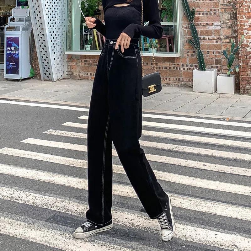 【RENA小舖 台灣現貨每天出】丹寧褲 直筒褲 寬褲 素色休閒褲 港風寬鬆直筒拖地褲 闊腿褲 百搭【R21718】-細節圖5