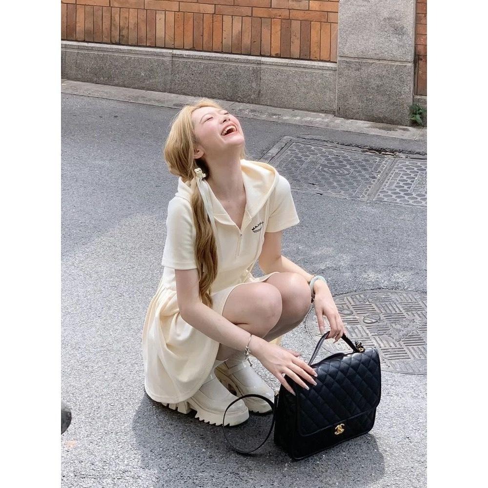 【RENA小舖 台灣現貨每天出】學院洋裝/短袖連衣裙/polo領洋裝/休閒洋裝/運動洋裝【R21966】-細節圖4