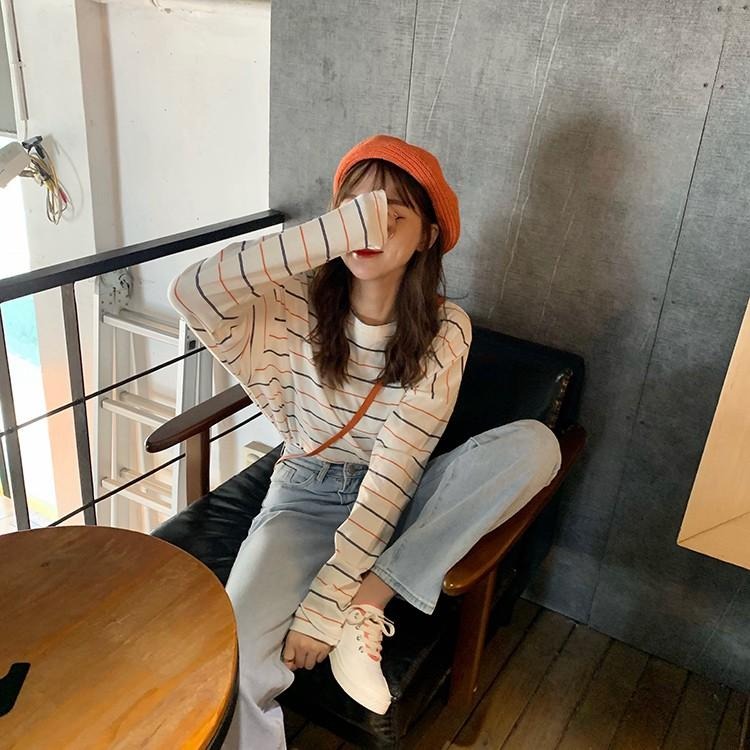 【RENA小舖 台灣現貨每天出】淺色落地牛仔長褲_百搭/寬鬆/高腰/直筒褲/長褲/牛仔長褲【R15051】-細節圖5