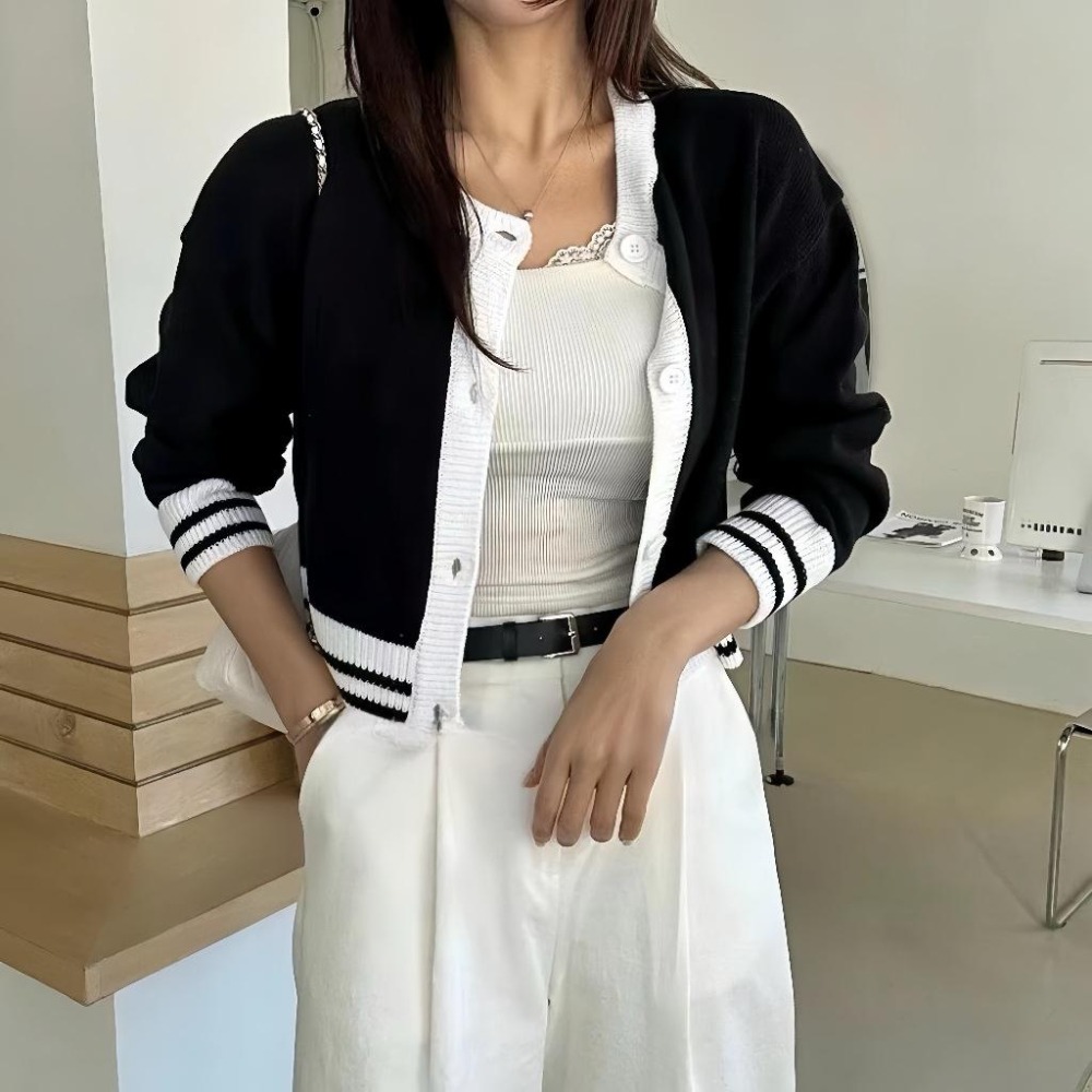 【RENA小舖 台灣現貨每天出】針織棒球外套/棒球外套女/美式短版針織/韓版針織外套/撞色針織【R21876】-細節圖2