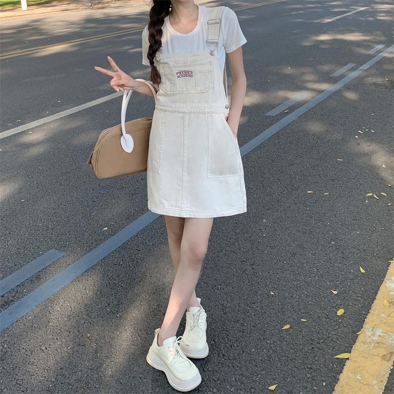 【RENA小舖 台灣現貨每天出】復古大口袋牛仔背帶裙_百搭/顯瘦/吊帶裙/牛仔裙/背帶裙/百褶裙【R20207】-細節圖6