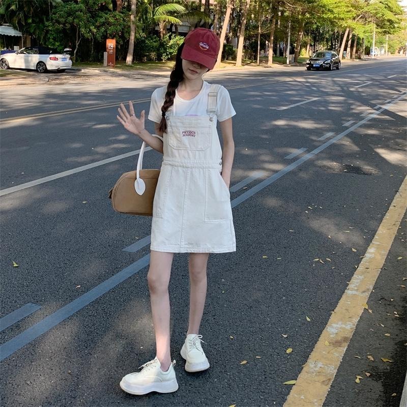 【RENA小舖 台灣現貨每天出】復古大口袋牛仔背帶裙_百搭/顯瘦/吊帶裙/牛仔裙/背帶裙/百褶裙【R20207】-細節圖8