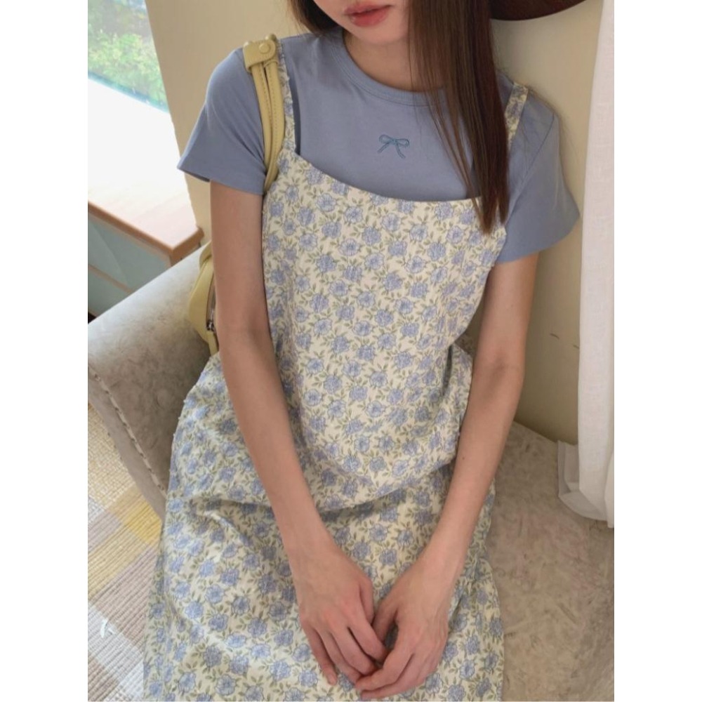 【RENA小舖 台灣現貨每天出】平口碎花背帶連衣裙/可愛/夏天/吊帶裙/連身裙/韓系/純慾風【R21801】-細節圖4