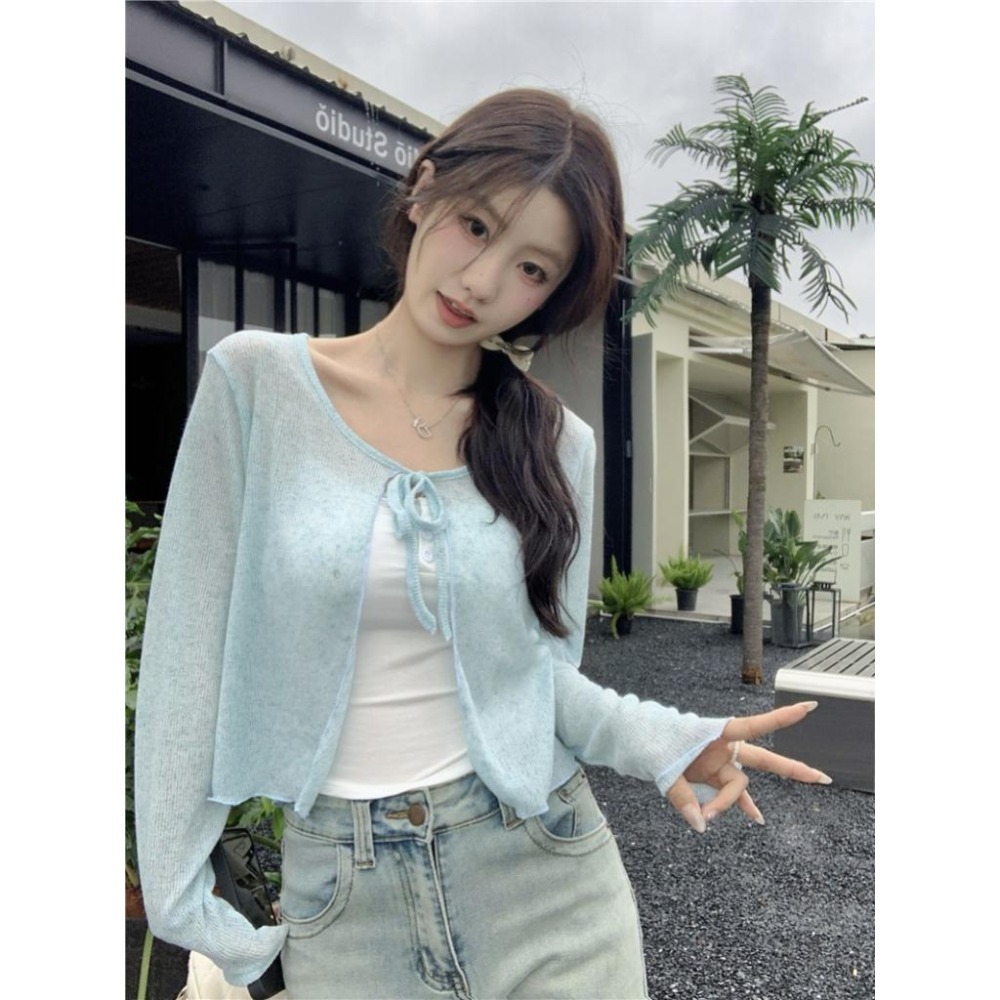 【RENA小舖 台灣現貨每天出】綁帶薄款罩衫/防曬外套/韓系穿搭夏天/短版外套/披肩/泡泡袖【R21794】-細節圖8