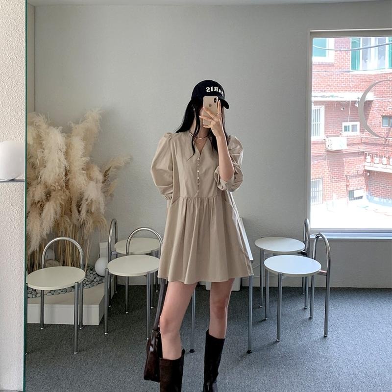 【RENA小舖 台灣現貨每天出】法式復古泡泡袖寬鬆洋裝/法式/chic/長袖/連身裙/連衣裙【R21825】-細節圖2