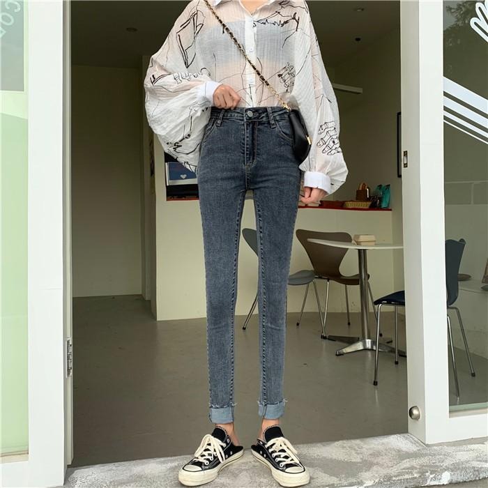 【RENA小舖 台灣現貨每天出】窄管牛仔長褲_顯瘦/修身/高腰/窄管/牛仔長褲/長褲【R17634】-細節圖9