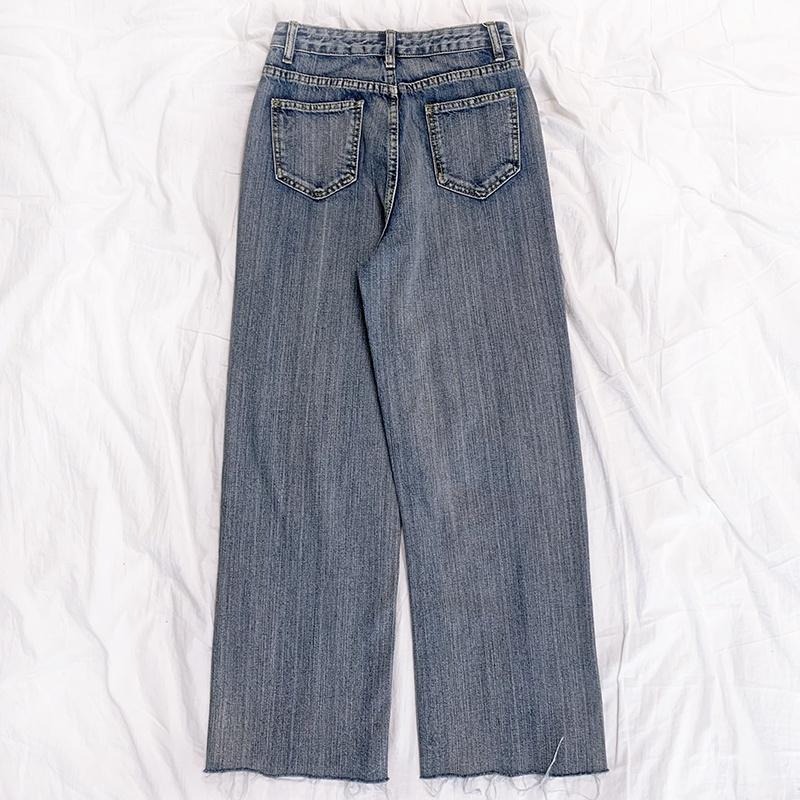 【RENA小舖 台灣現貨每天出】做舊毛邊水洗淺藍色初秋韓系高腰寬鬆顯瘦百搭直筒長褲【R18972】-細節圖3