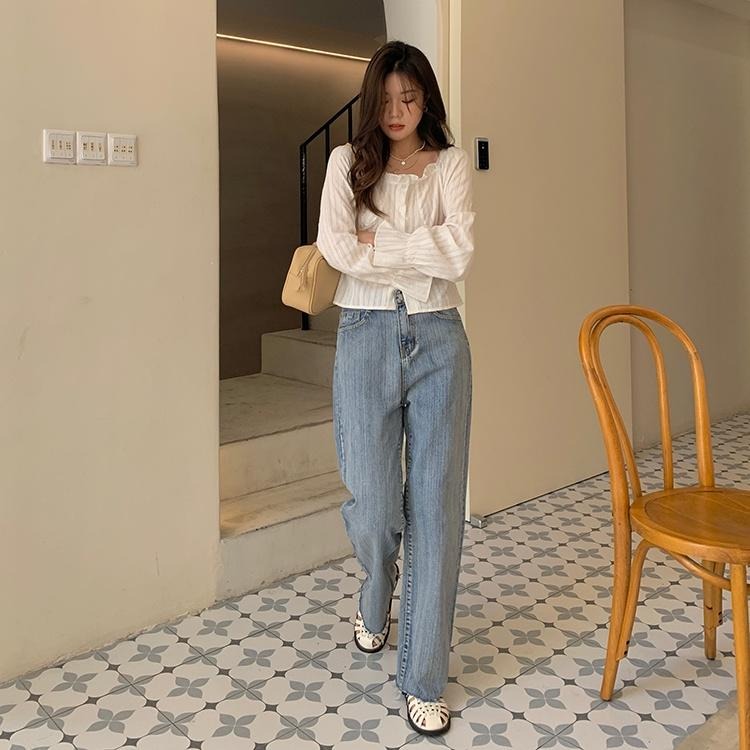 【RENA小舖 台灣現貨每天出】做舊毛邊水洗淺藍色初秋韓系高腰寬鬆顯瘦百搭直筒長褲【R18972】-細節圖5