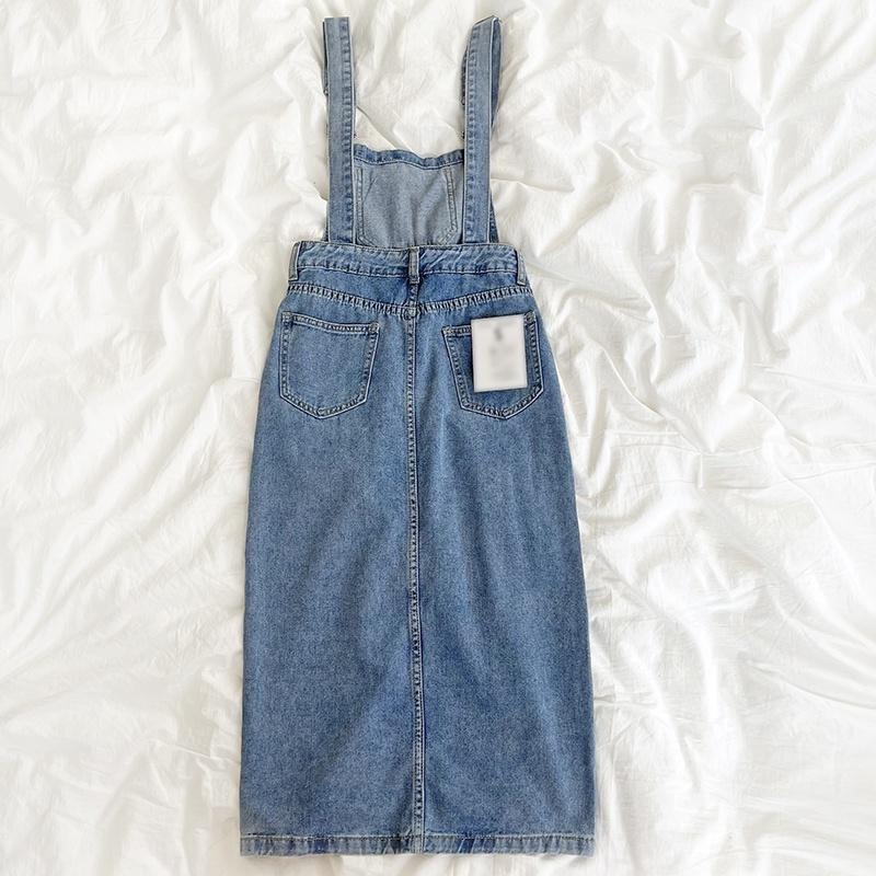 【RENA小舖 台灣現貨每天出】復古開叉設計收腰顯瘦多排扣秋季高腰中長款背帶牛仔連衣裙【R19297】-細節圖3