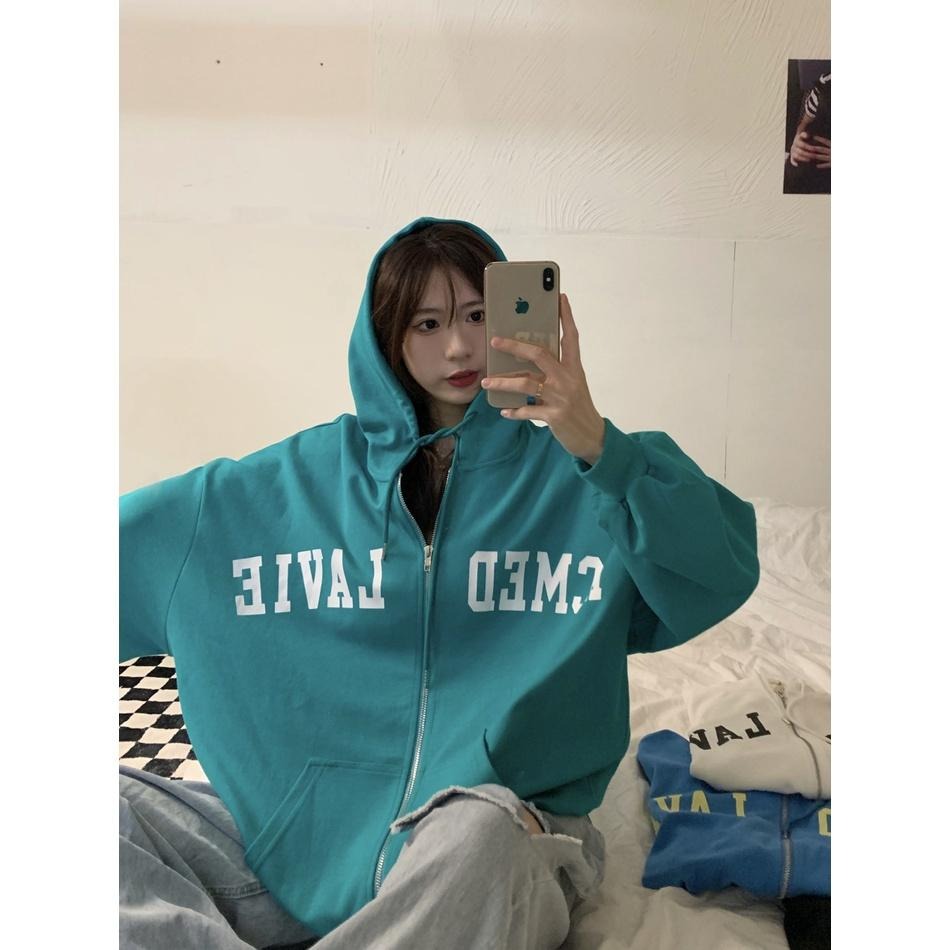 【RENA小舖 台灣現貨每天出】復古懷舊感活力顯白亮色系字母印花連帽拉鍊寬鬆百搭衛衣外套【R20578】-細節圖3