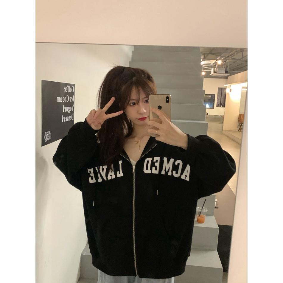 【RENA小舖 台灣現貨每天出】復古懷舊感活力顯白亮色系字母印花連帽拉鍊寬鬆百搭衛衣外套【R20578】-細節圖9